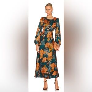 ASTR the Label Quinn Cut Out Midi Dress in Green Rust Floral